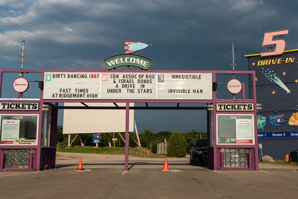 004_DriveInEvent_CROPPED